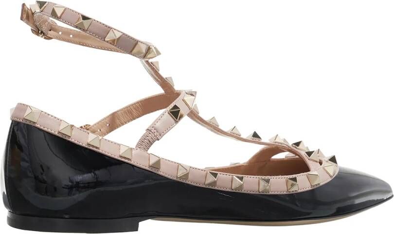 Valentino Garavani Loafers & ballerina schoenen Ballerina Rockstud in zwart