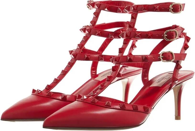 Valentino Garavani Pumps & high heels Rockstud Ankle Strap Pumps Leather in rood