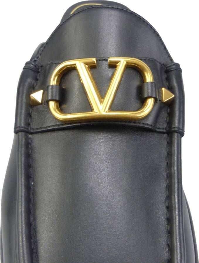 Valentino Garavani Sandalen Sandalo V logo nero in zwart