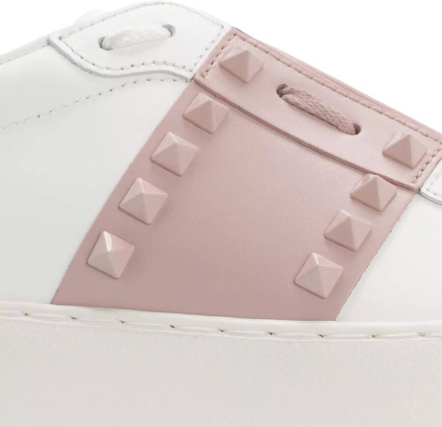 Valentino Garavani Sneakers Rockstud Sneakers in poeder roze