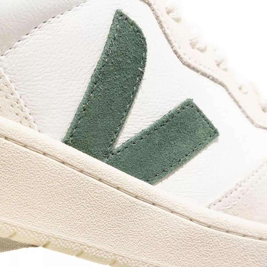 Veja Sneakers V-90 in crème