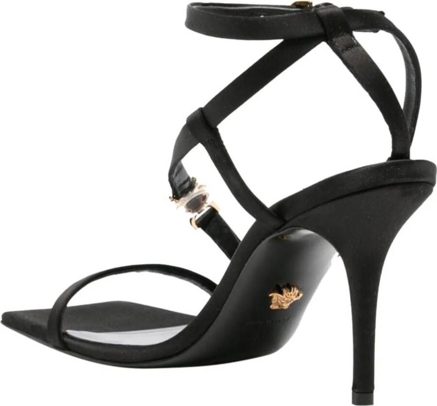 Versace Slippers & Mules Sandals Black in zwart