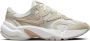 Nike Mesh Veterschoen met Leer en Suède Beige Dames - Thumbnail 3