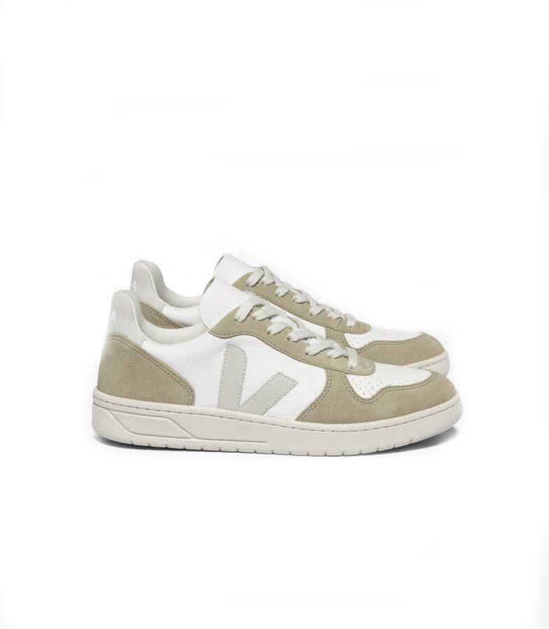 Veja V-10 Chromefree Sneakers Dames 38