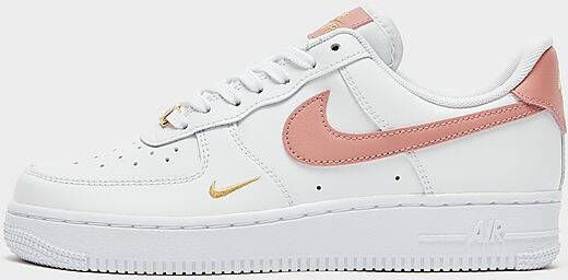 Nike WMNS Air Force 1 '07 ESS Air Force 1 in wit formaten: 37.5