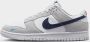 Nike herenschoenen Dunk Low Football Grey White Bright Crimson Midnight Navy- Heren Football Grey White Bright Crimson Midnight Navy - Thumbnail 2