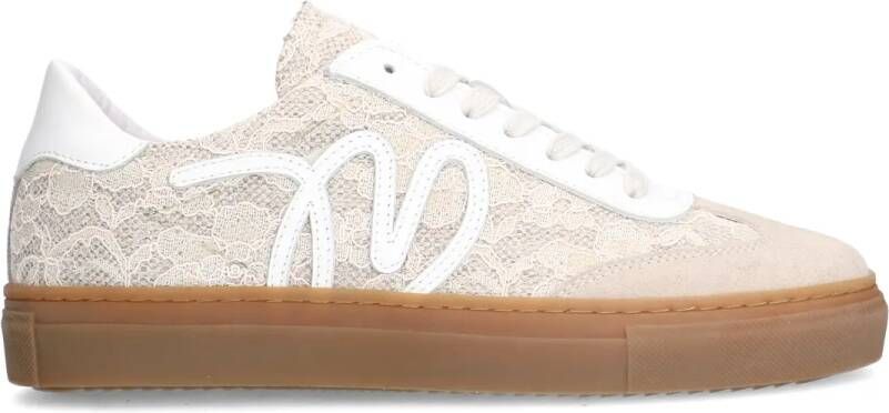 Manfield Beige leren sneakers met kanten details