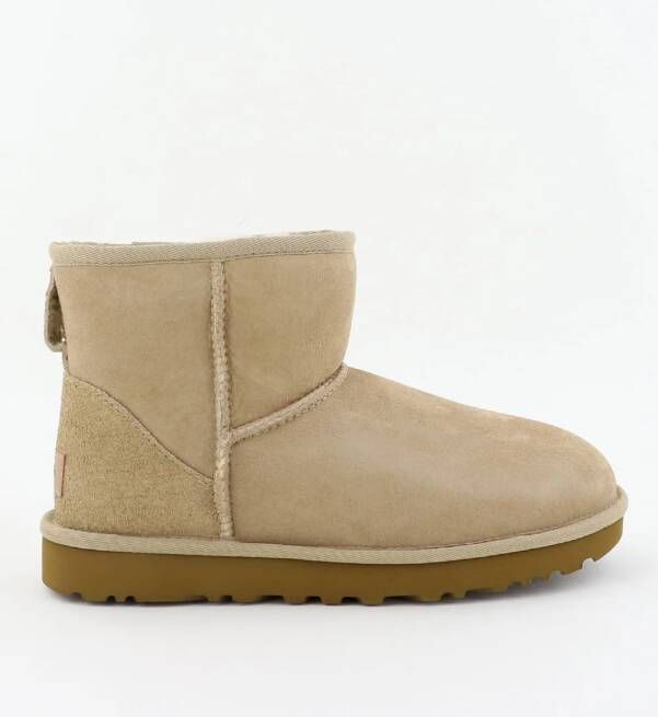 UGG enkellaarsjes Classic Mini II 1016222 sand