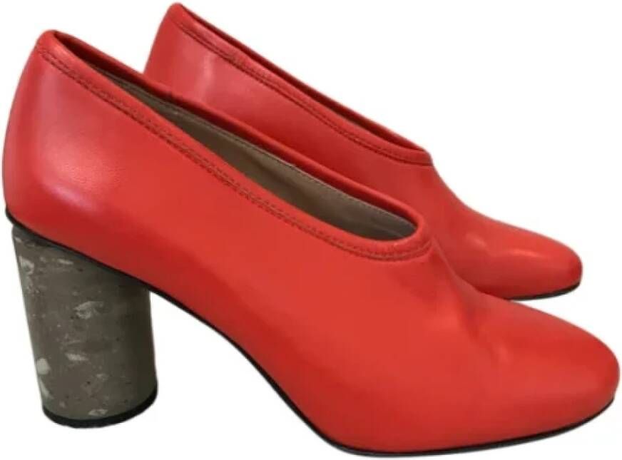 Acne Studios Pre-owned Leather heels Red Dames