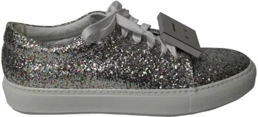 Acne Studios Pre-owned Leather sneakers Gray Dames