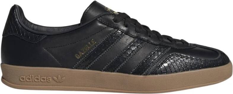 Adidas Lage Sneakers met Dempende Zool Alle Seizoenen Black