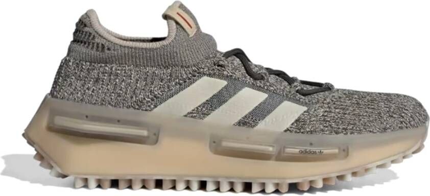 Adidas Stijlvolle Schoenen voor Mannen en Vrouwen Gray Heren