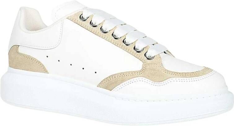 Alexander mcqueen Chunky Sole Leren Sneakers met Suède Inzetstukken White Dames