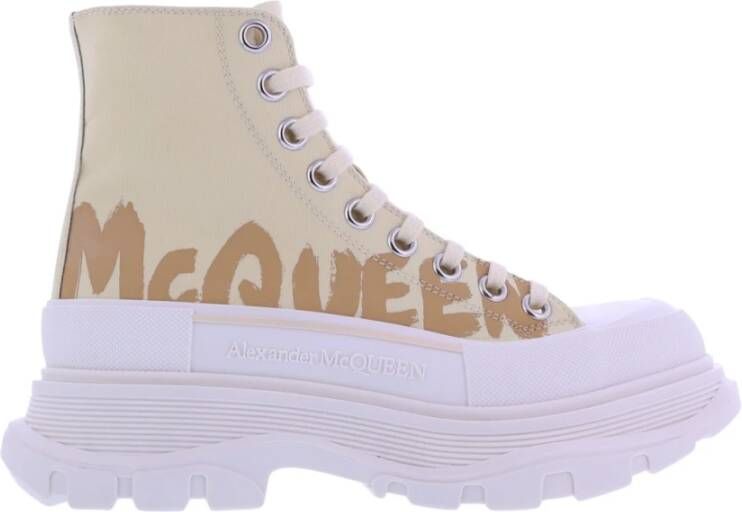 Alexander mcqueen Chunky Sole High-Top Sneakers Zwart Wit Beige Dames