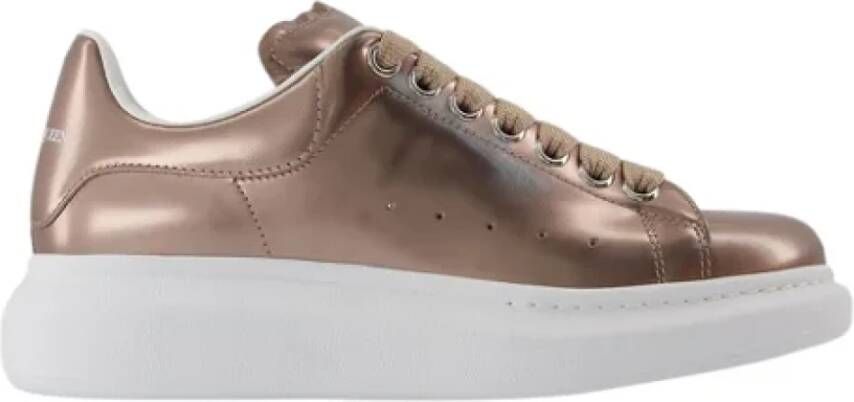 alexander mcqueen Leather sneakers Beige Dames