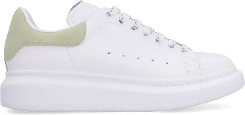 Alexander mcqueen Leren Sneakers met Suède Hielinzet White Dames