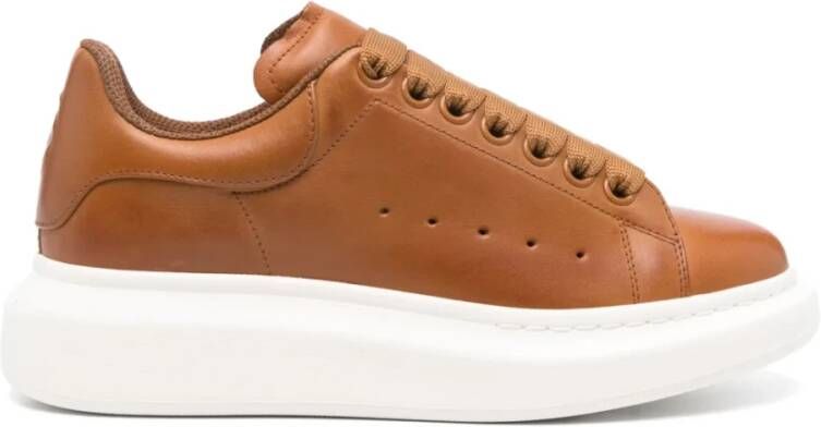 Alexander mcqueen Oversized Lace-Up Leren Sneakers Brown Dames