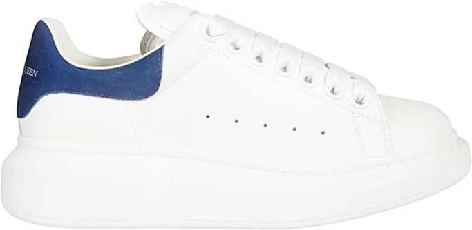 Alexander mcqueen Witte Leren Oversize Sneakers met Avio Blauwe Suede Spoiler White Heren