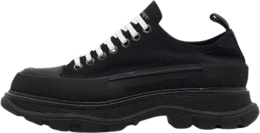 Alexander McQueen Pre-owned Canvas sneakers Black Dames