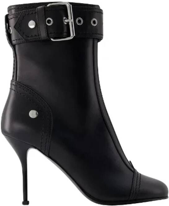 Alexander McQueen Pre-owned Leather boots Black Dames