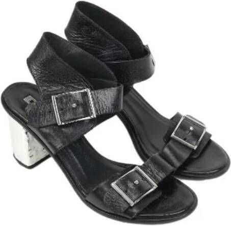 Alexander McQueen Pre-owned Leather sandals Black Dames