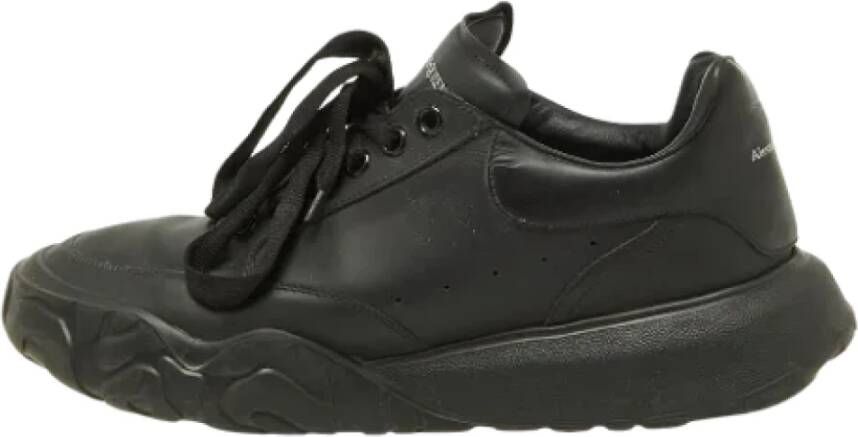 Alexander McQueen Pre-owned Leather sneakers Black Dames