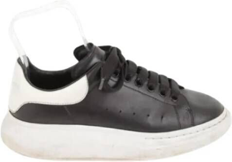 Alexander McQueen Pre-owned Leather sneakers Black Dames