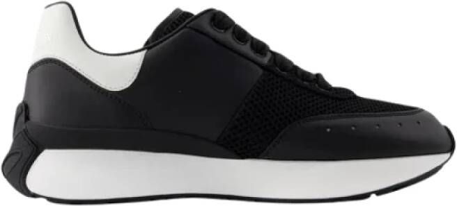 Alexander McQueen Pre-owned Leather sneakers Black Heren