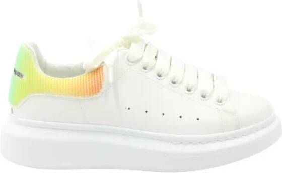 Alexander McQueen Pre-owned Leather sneakers White Dames