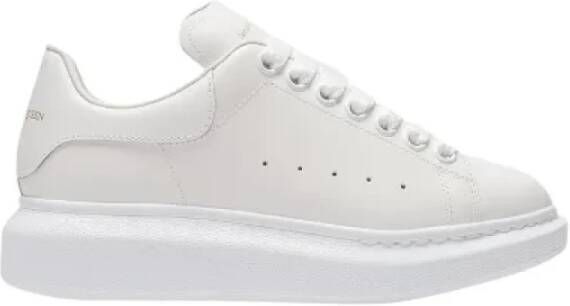 Alexander McQueen Pre-owned Leather sneakers White Dames