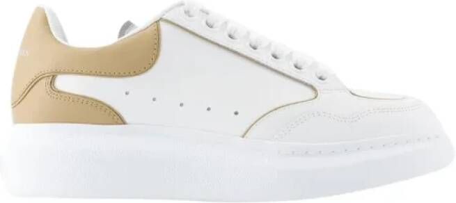 Alexander McQueen Pre-owned Leather sneakers White Dames