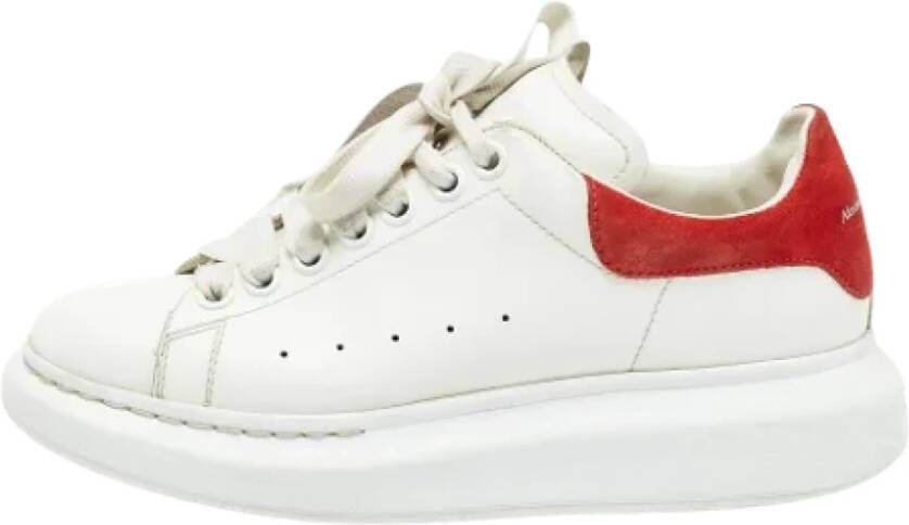 Alexander McQueen Pre-owned Leather sneakers White Dames