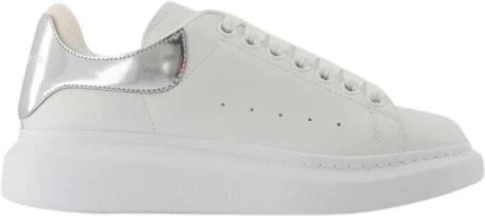 Alexander McQueen Pre-owned Leather sneakers White Dames