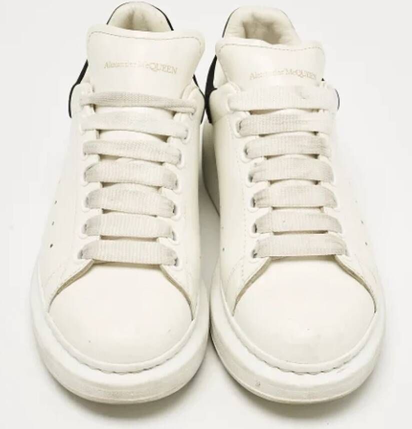 Alexander McQueen Pre-owned Leather sneakers White Dames