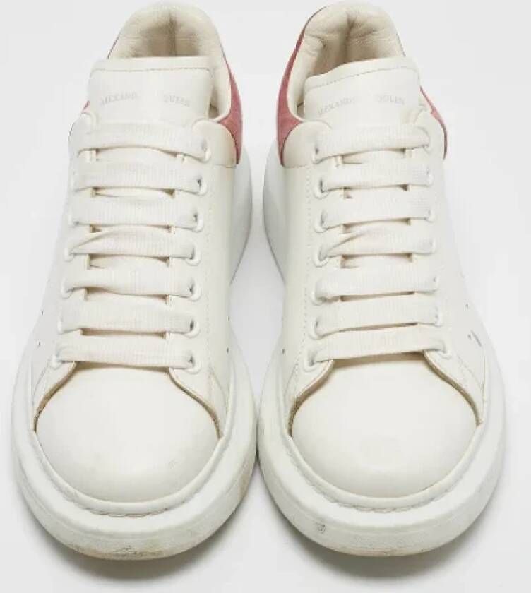 Alexander McQueen Pre-owned Leather sneakers White Dames