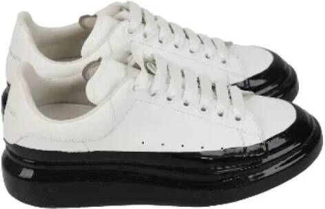 Alexander McQueen Pre-owned Leather sneakers White Dames