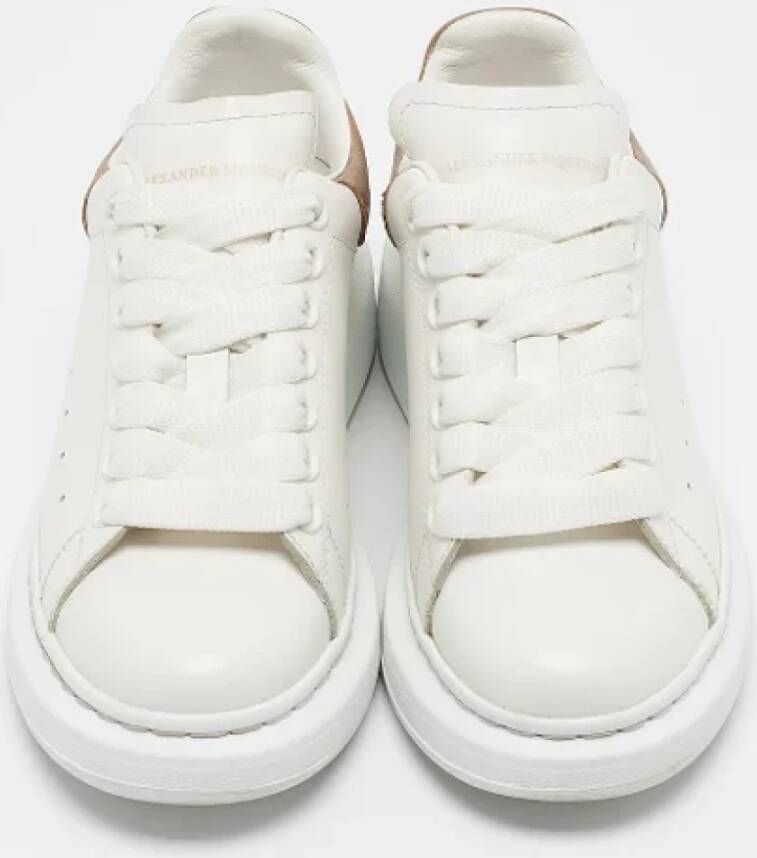 Alexander McQueen Pre-owned Leather sneakers White Dames