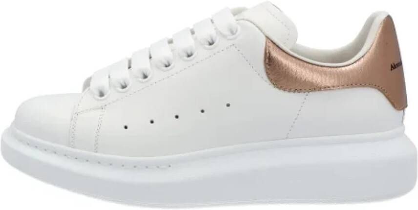 Alexander McQueen Pre-owned Leather sneakers White Dames