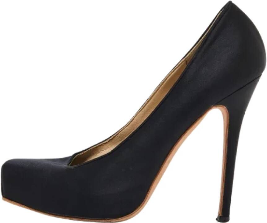 Alexander McQueen Pre-owned Satin heels Black Dames