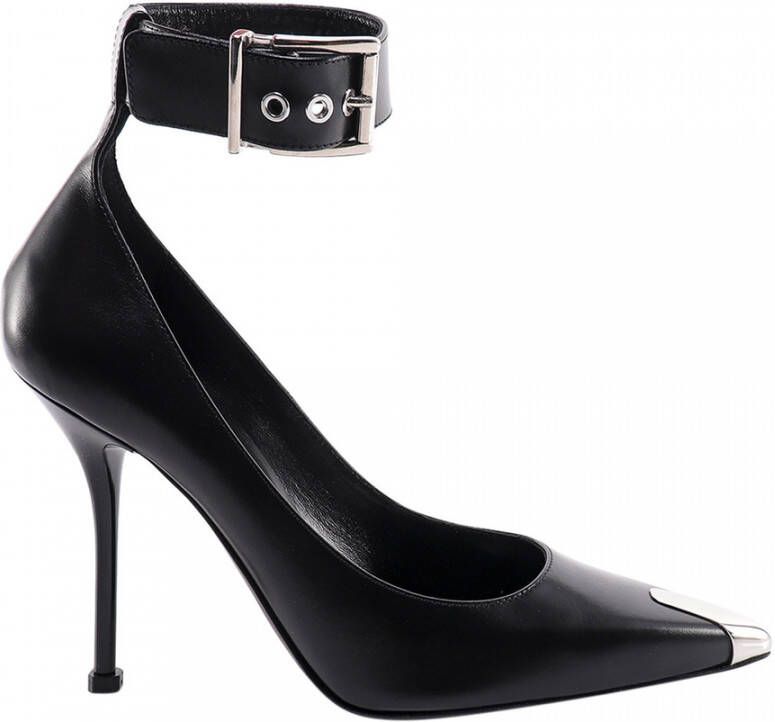 Alexander mcqueen Zwarte Boxcar Pumps met Zilveren Accenten Zwart Dames