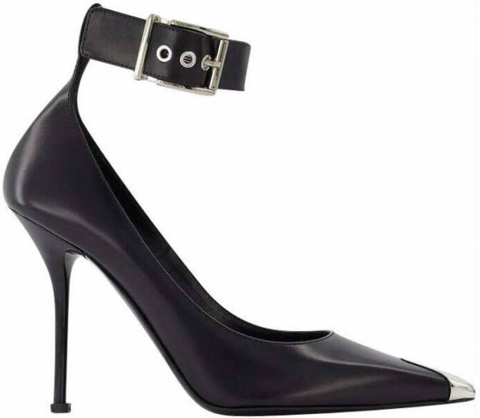 Alexander mcqueen Zwarte Boxcar Pumps met Zilveren Accenten Zwart Dames