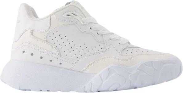 Alexander mcqueen Sportieve Wit Zilver Leren Tennisschoenen White Dames