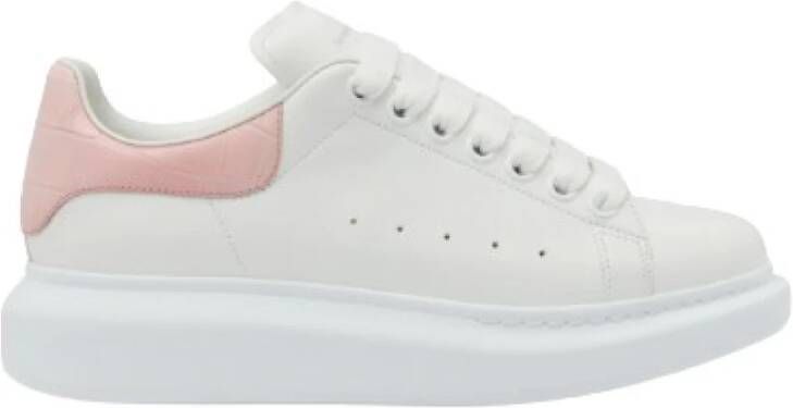 Alexander mcqueen Witte Krokodillenprint Veterschoenen White Dames