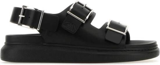 Alexander mcqueen Zwarte Sandalen met Gegraveerde Logo Hardware Black Heren