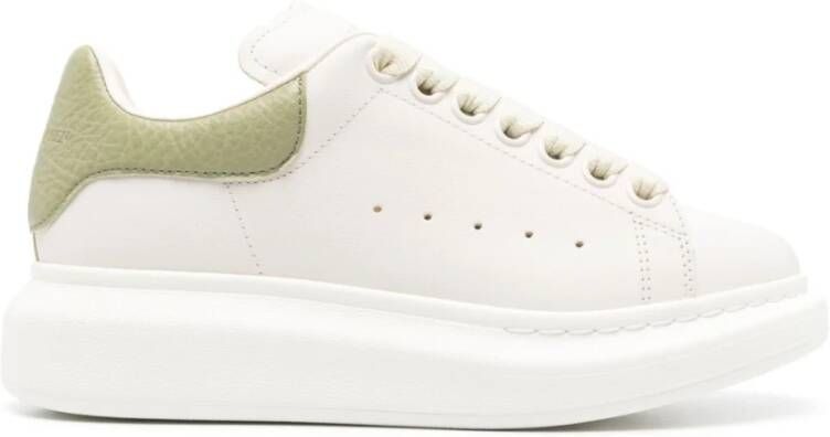 Alexander mcqueen Witte Veterschoenen met Oversized Zool White Dames