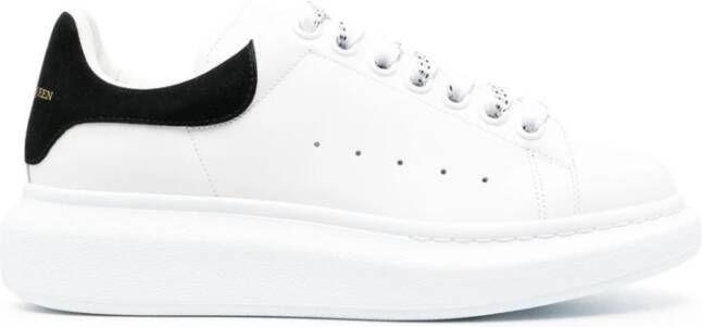 Alexander mcqueen Zwarte Canvas Dikke Zool Sneakers Black Dames