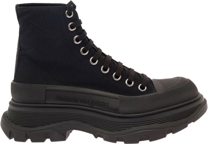 Alexander mcqueen Verhoog je schoenenspel met Tread Slick High Top Sneakers Black Dames