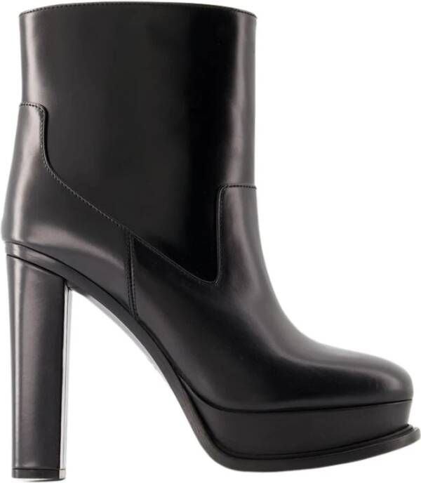 Alexander mcqueen Elegante zwarte enkellaarsjes voor dames Black Dames