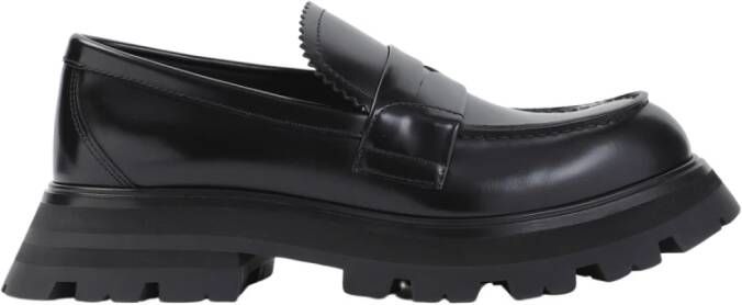 Alexander mcqueen Loafers & ballerina schoenen Black Brushed Calf Leather Loafers in zwart