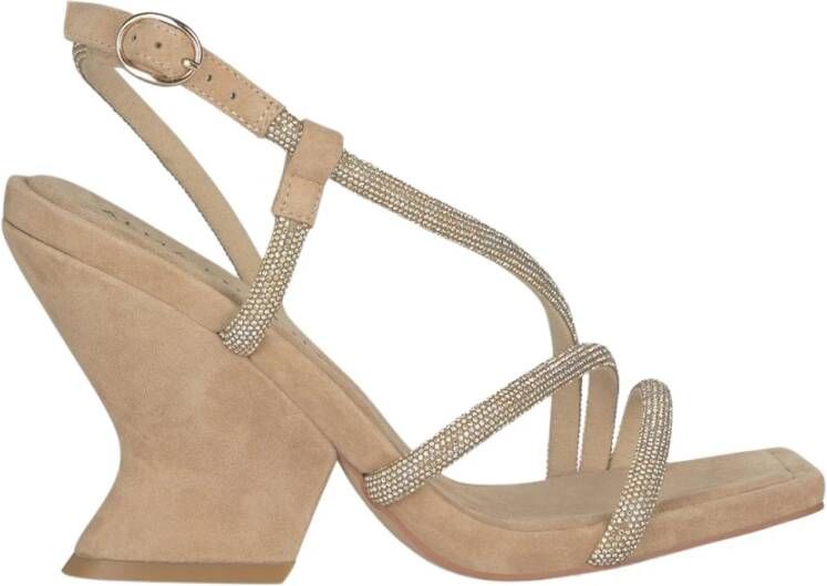 Alma en Pena Gebogen Hakbanden Sandaal Beige Dames